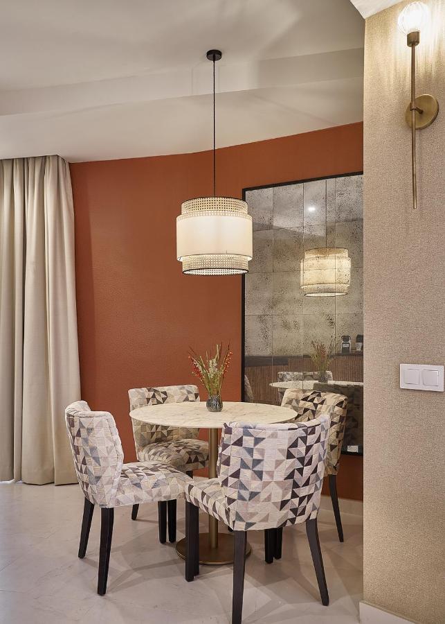 Vincci Molviedro Suites Apartments Seville Exterior photo